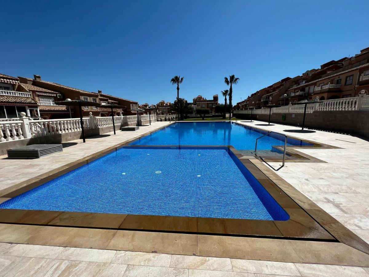 גראן אלקנט Casa Canarias En Alicante, Playa Y Piscina מראה חיצוני תמונה